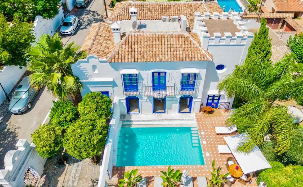 The Pearl - Marbella Bed & Breakfast