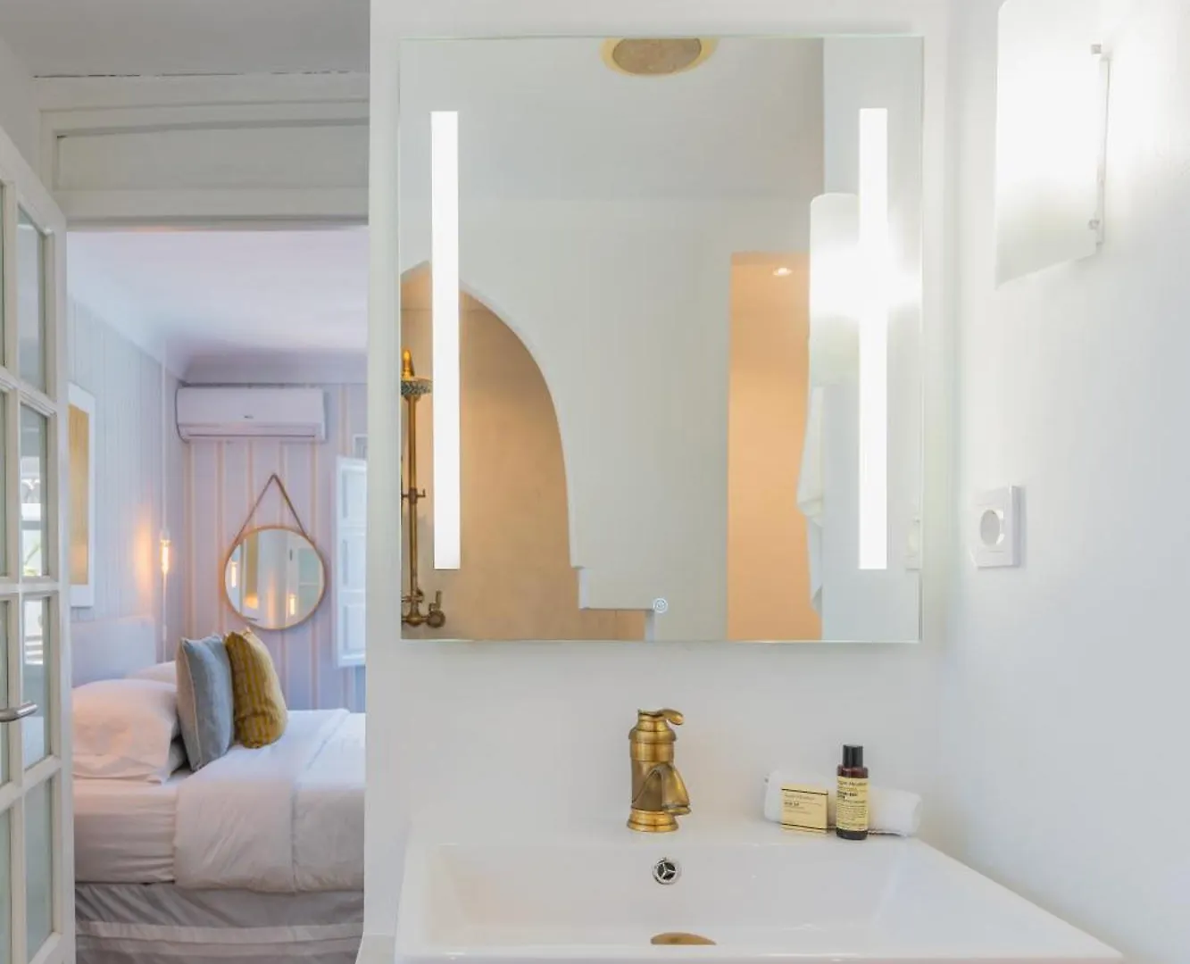 The Pearl - Marbella Bed & Breakfast