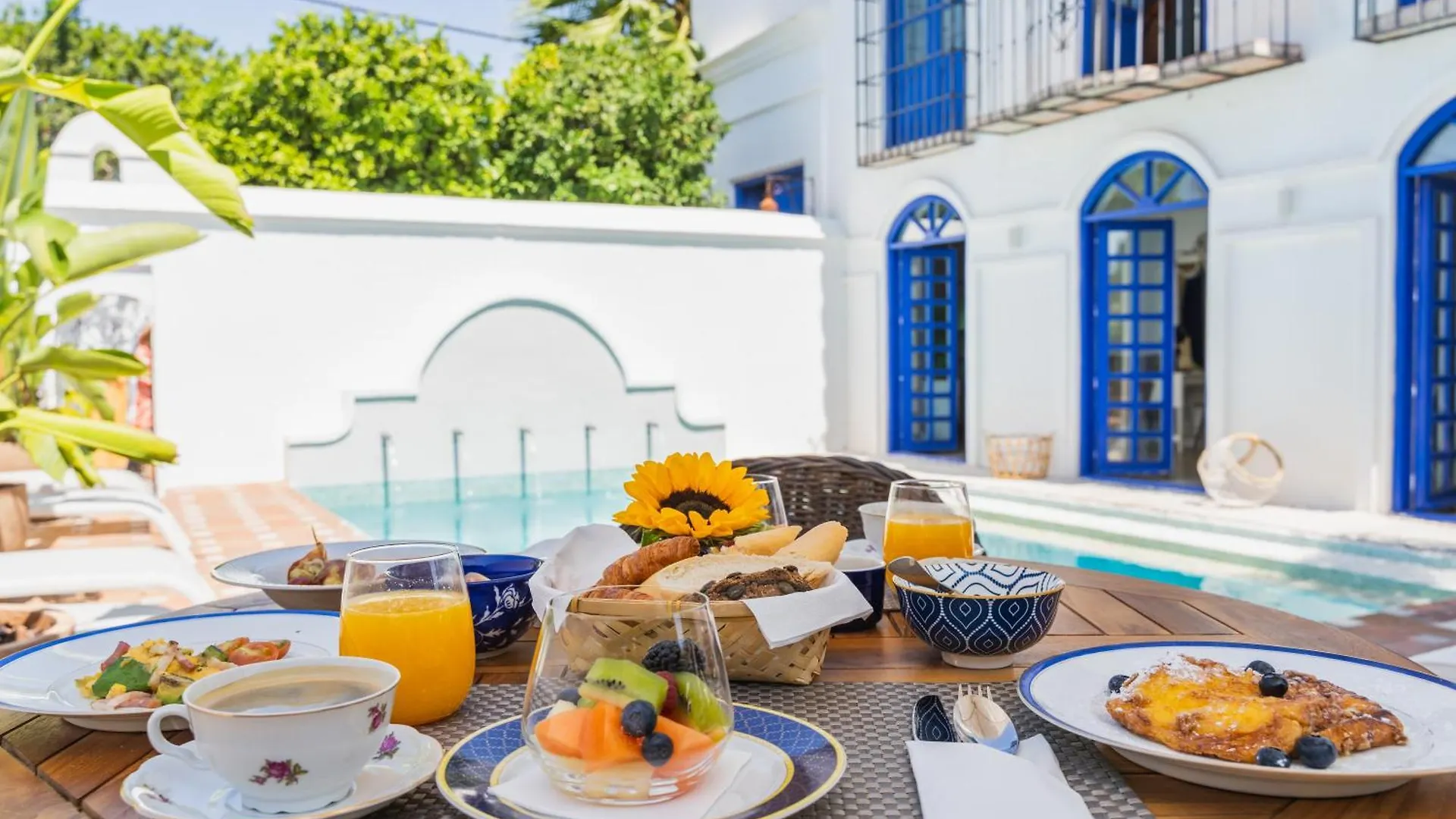 The Pearl - Marbella Bed & Breakfast 3*,  İspanya