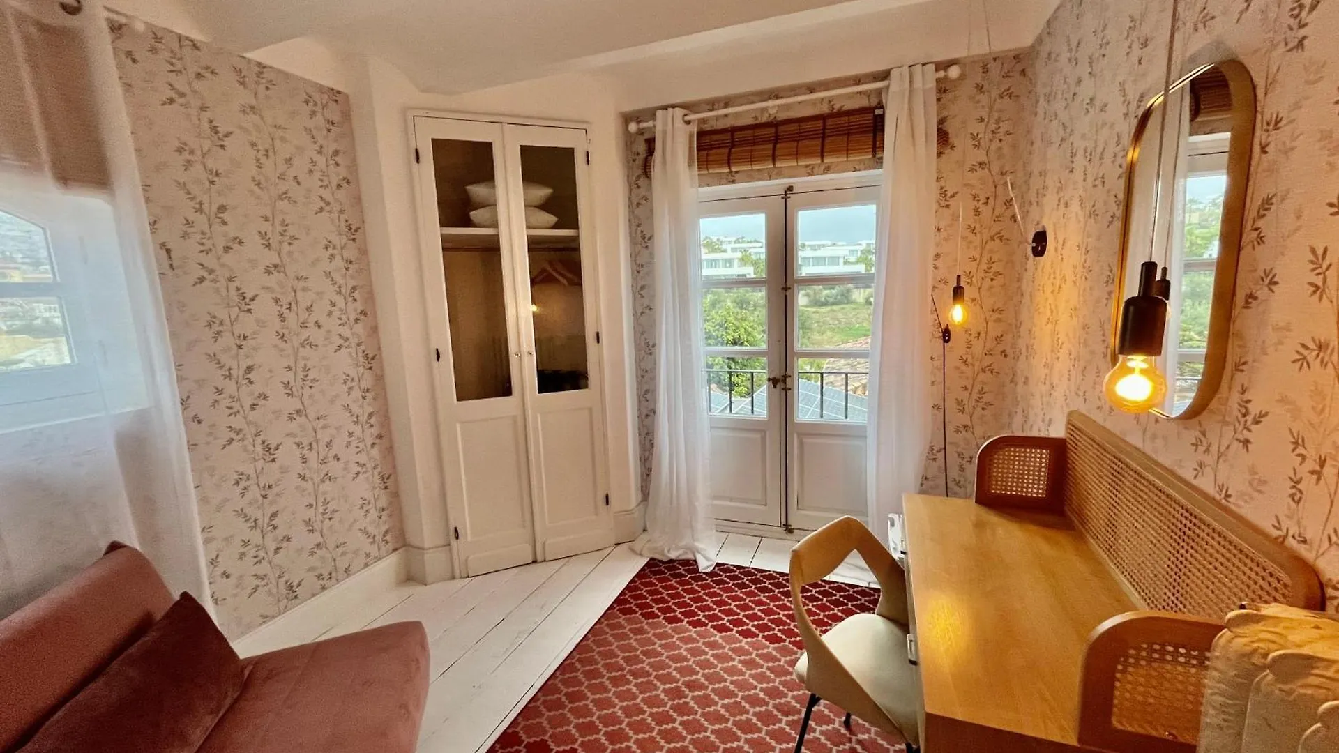 The Pearl - Marbella Bed & Breakfast