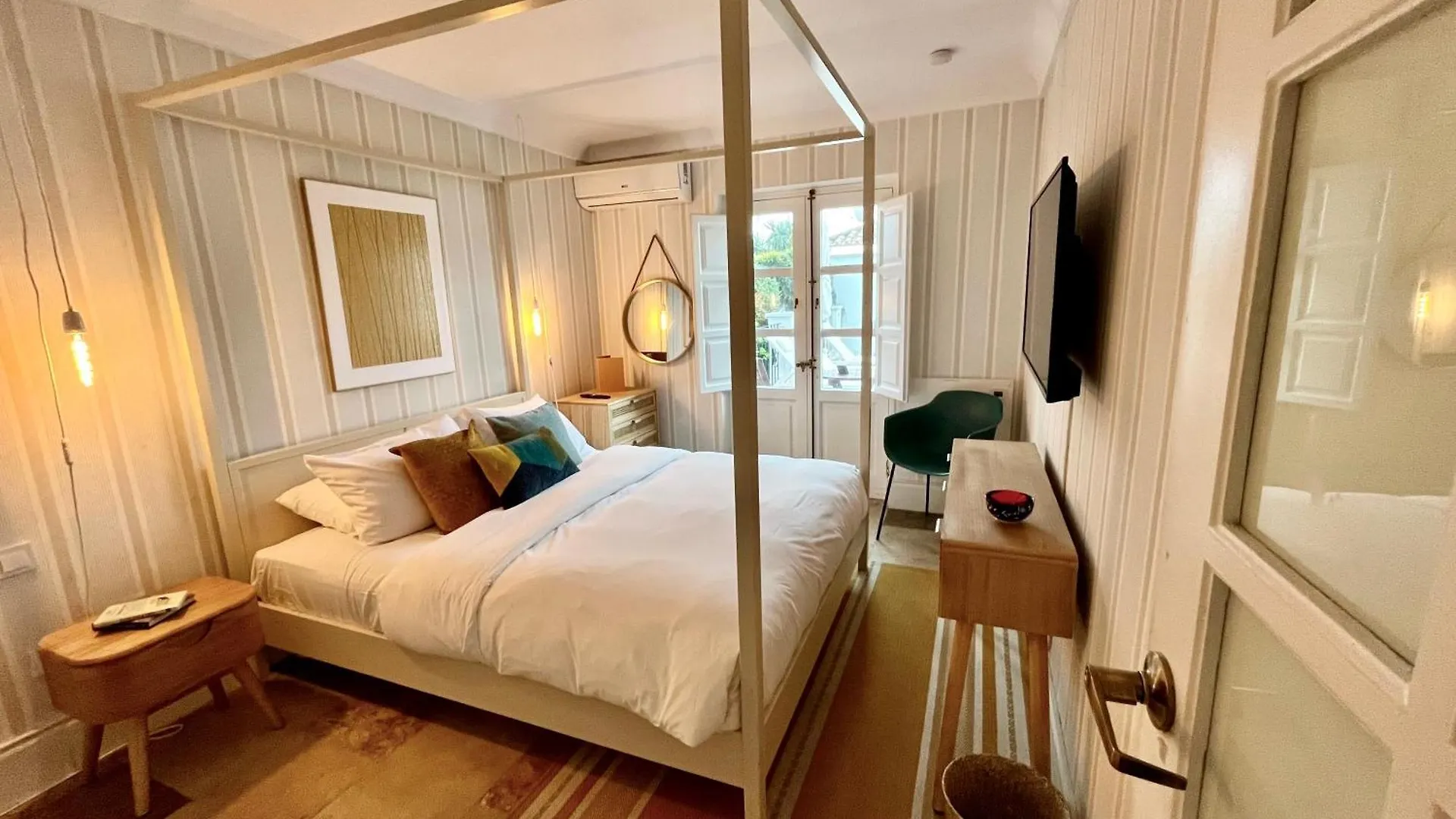 The Pearl - Marbella Bed & Breakfast